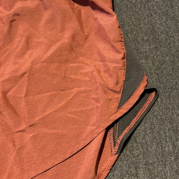 Under Armour pink athletic shorts size medium - Picture 3 of 7